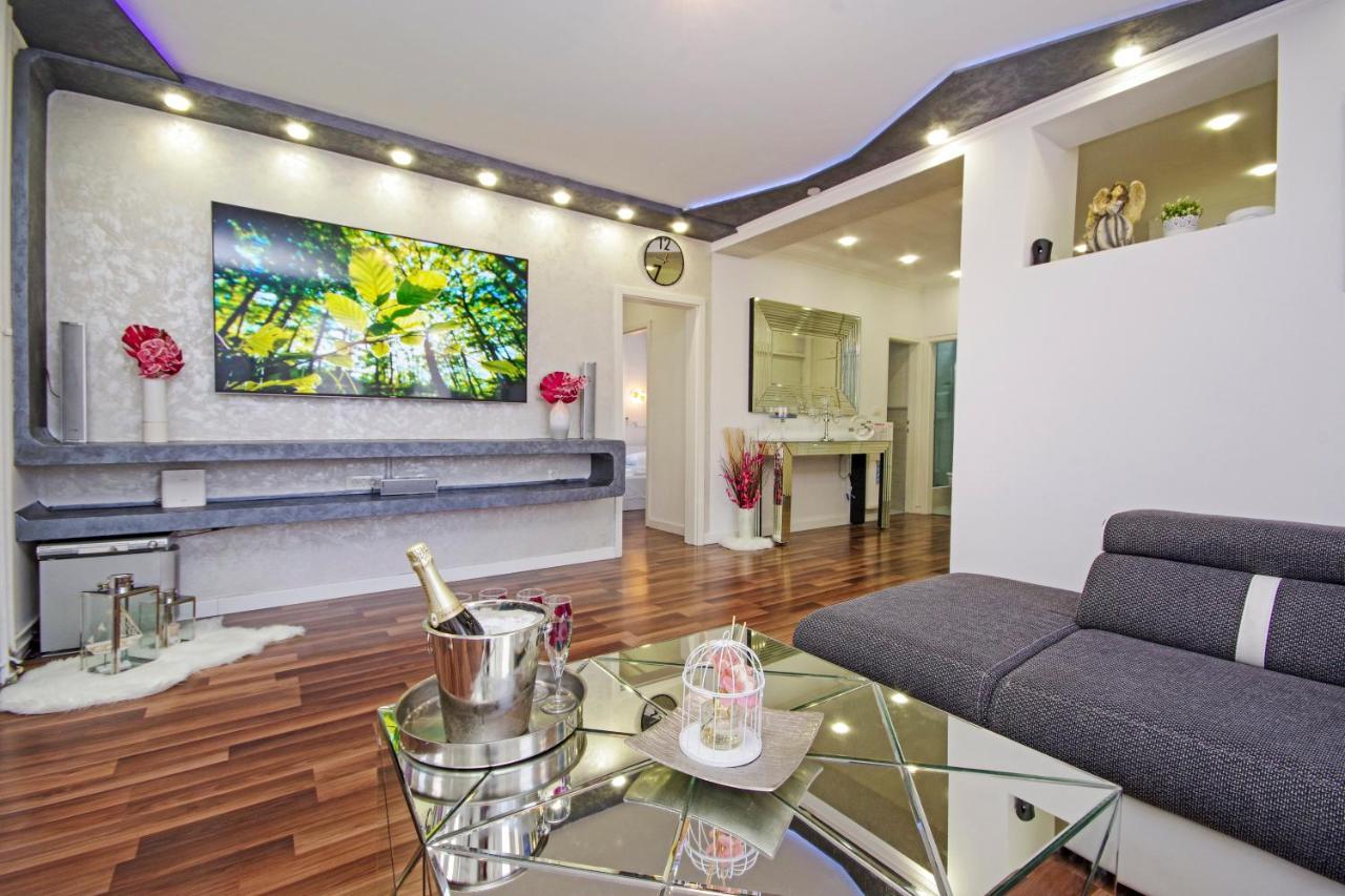 Villa Naomi Спліт Екстер'єр фото