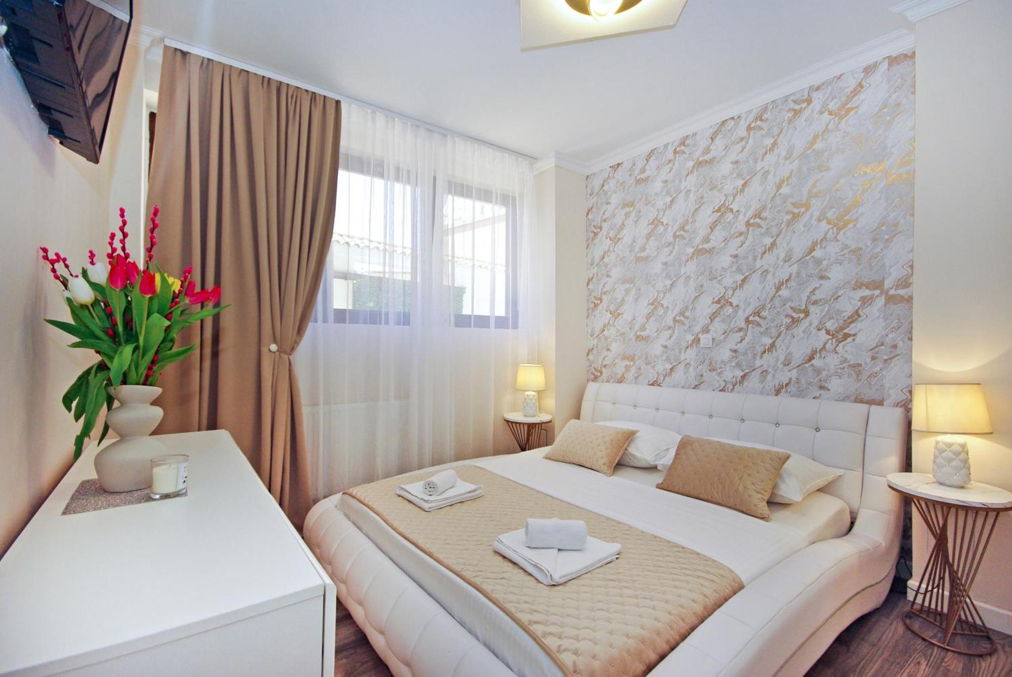Villa Naomi Спліт Екстер'єр фото